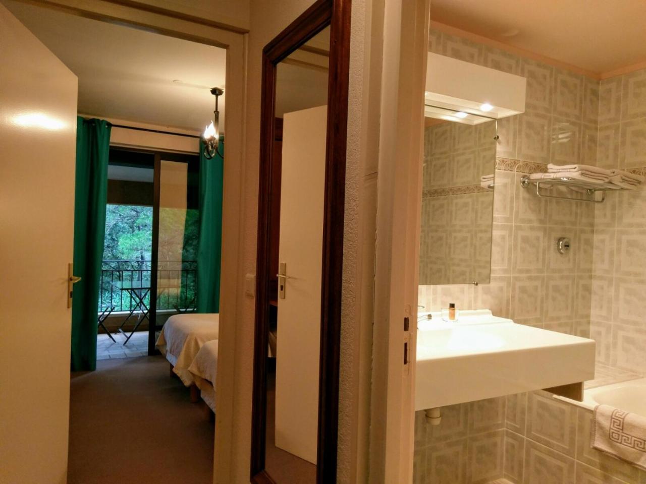 Domaine La Rabassiere Hotel Suzette Buitenkant foto